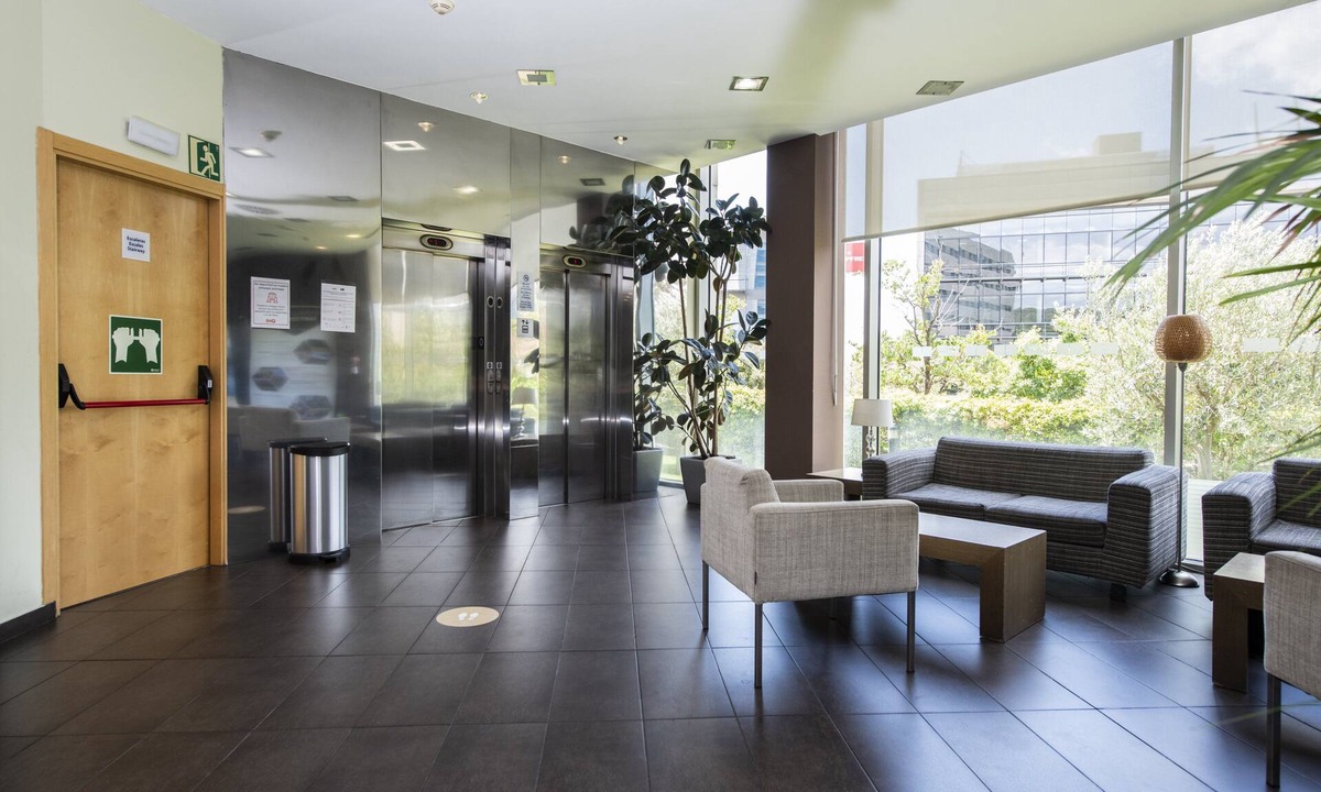 Sant Cugat del Valles Hotel | Holiday Inn Express Barcelona - Sant Cugat by IHG