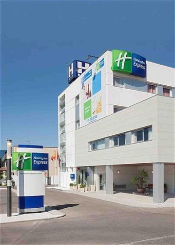 Alcobendas Hotel | Holiday Inn Express Alcobendas by IHG