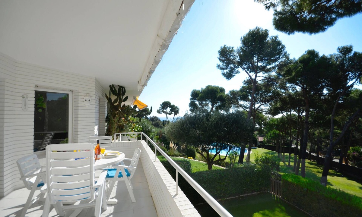 Aiguablava Apartment | Holiday rental apartment with swimming pool in Begur, Aiguablava