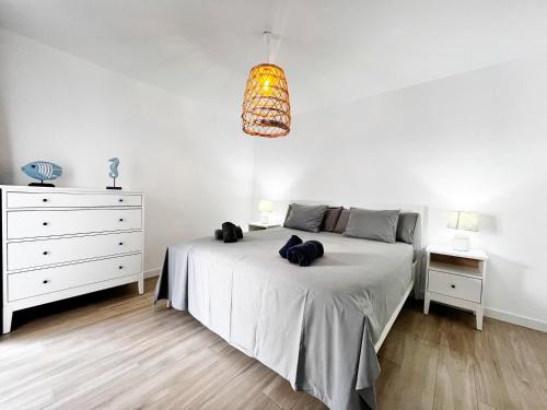 Villaverde Apartment | Home with You by FTV Holidays Homes