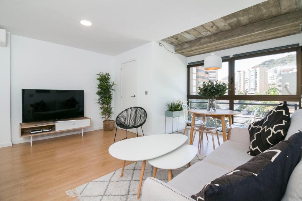Santa Cruz de Tenerife Apartment | HomeForGuest Tenerife Newly Renovated Flat