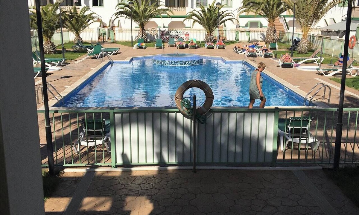 Castillo Caleta de Fuste Apartment | Homerez - Apartment in Castillo Caleta de Fuste.