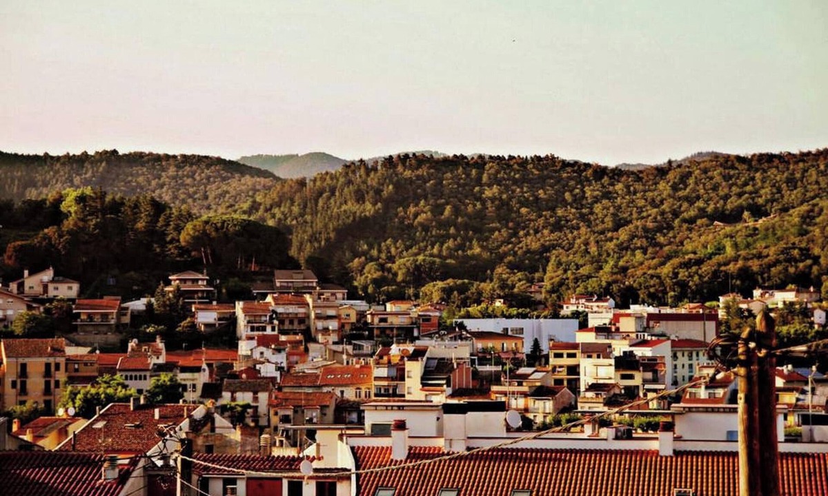 Arbucies Apartment | Homerez - Apartment in Arbúcies with pool