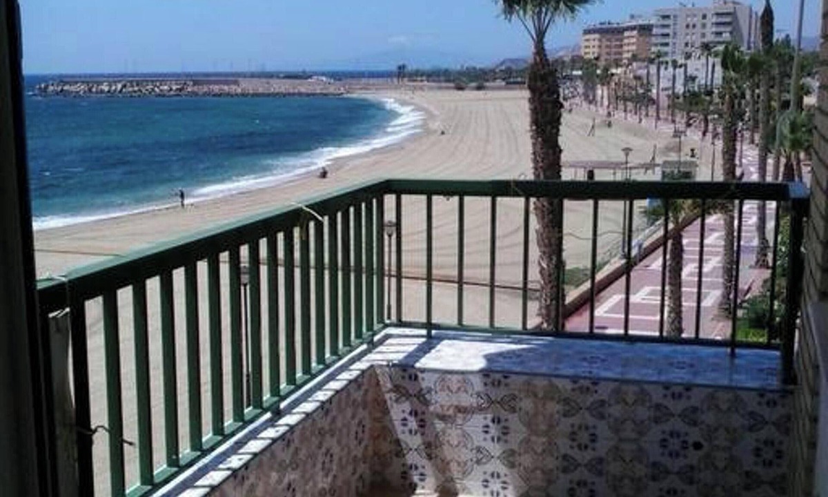Aguilas Apartment | Homerez - Seaside Apartment Águilas