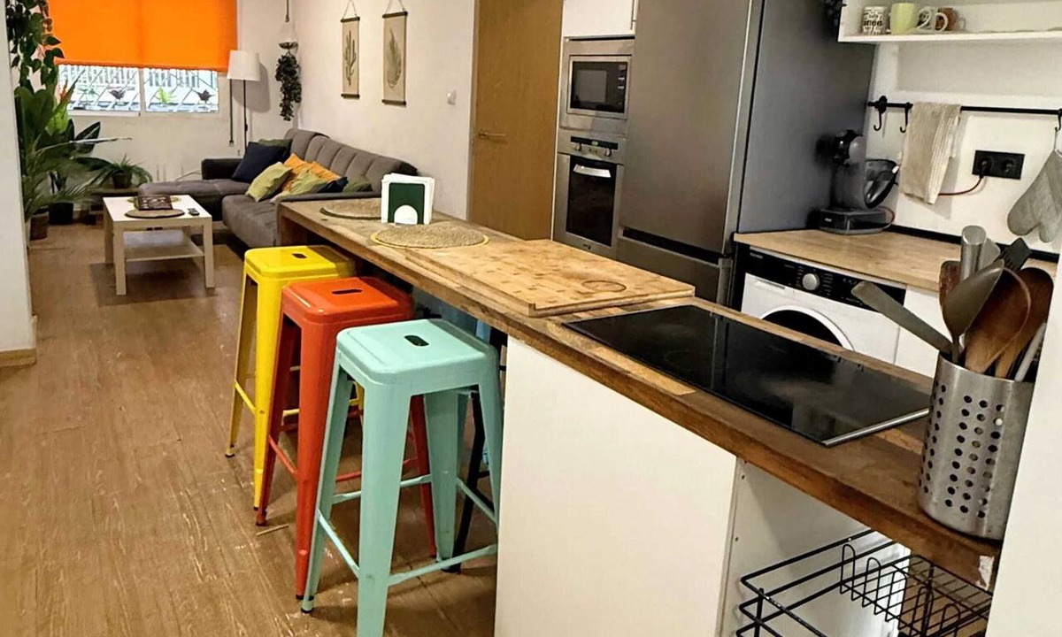 Diputacion de Cartagena Casco Apartment | Homerez - Spacious Apartment in Central Cartagena
