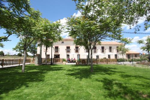 La Puebla de Valverde Hotel | Hospedium Hotel La Fonda De La Estación