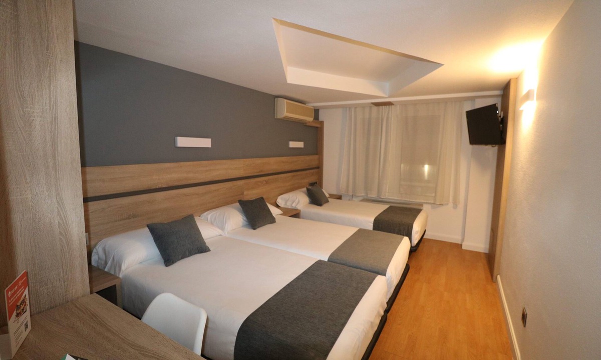 Palencia Hostel | Hostal Alda Palencia Plaza