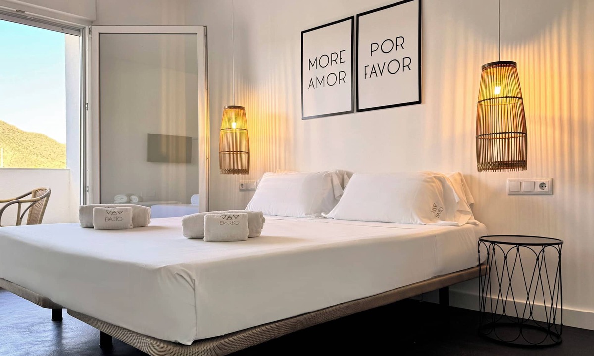 El Pozo de los Frailes Hotel | Hostal Bajío