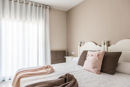 Tremp Hotel | Hostal Buenos Aires