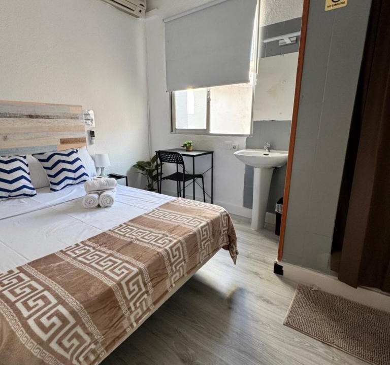 Alcala de Henares House | Hostal El Torero