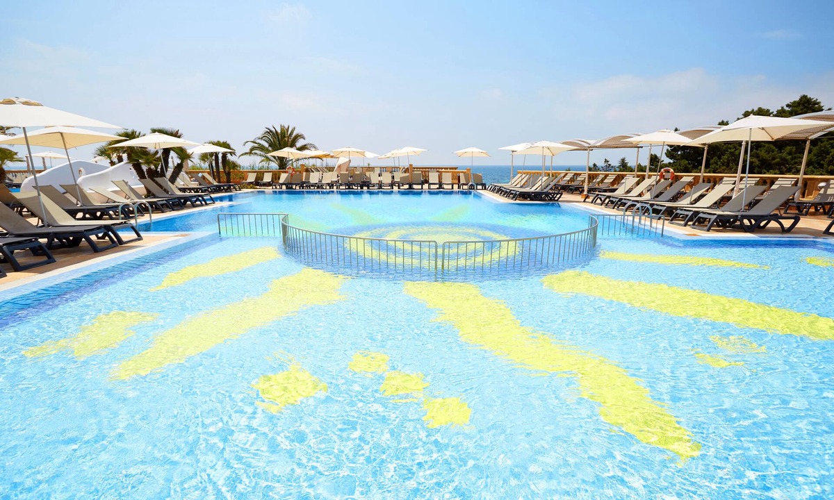 Formentera Hostel | Hostal Es Pi 2