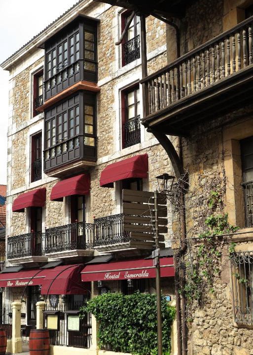 Comillas House | Hostal Esmeralda