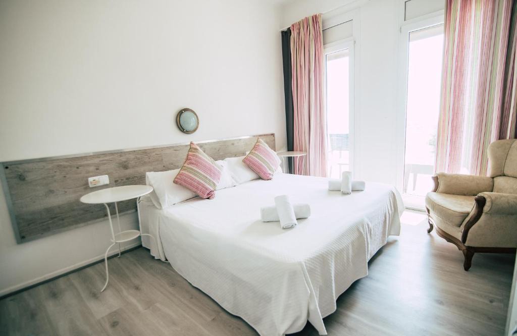 Llafranc House | Hostal La Llagosta