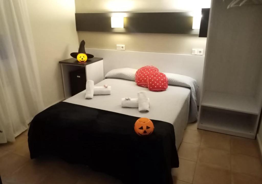 Sitges Town Center House | Hostal Termes