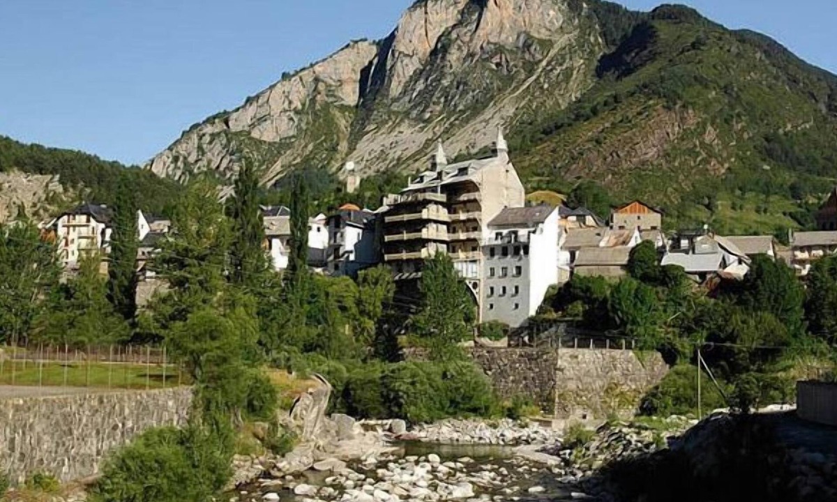 Chisagues Hostel | Hostal Vidaller
