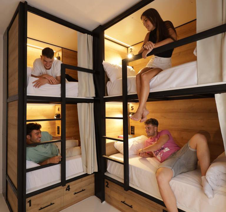 Palamos Hostel | Hostel ∙ 8 guests