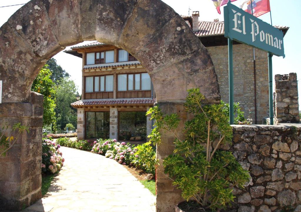 Novales House | Hostería El Pomar