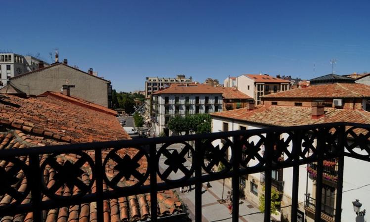 Soria House | Hosteria Solar de Tejada