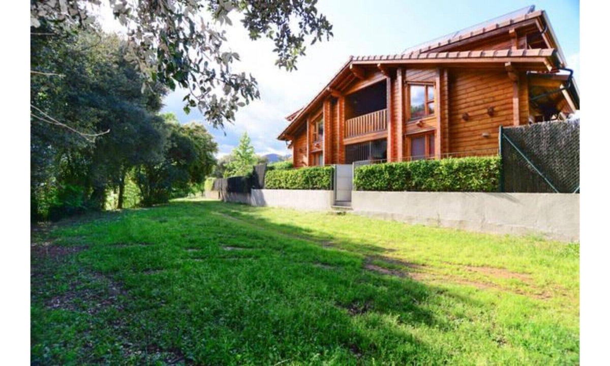 Sant Esteve de Palautordera Apartment | HOTEL / APARTMENT SOMLOM 1