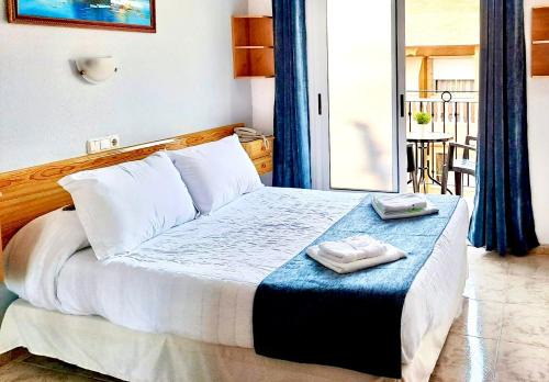 Los Cuarteros Hotel | Hotel Alaska