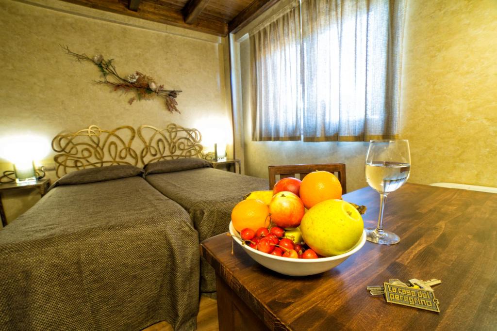 El Acebo de San Miguel Hostel | Hotel Albergue La Casa Del Peregrino