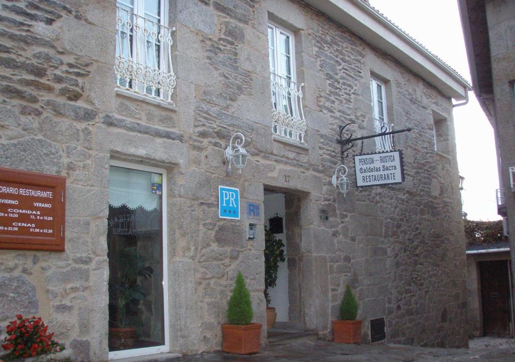 Castro Caldelas House | Hotel Casa Alberto