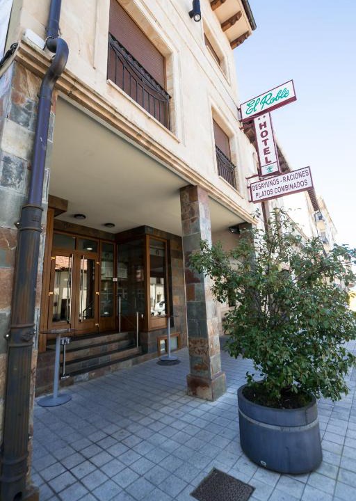 Cervera de Pisuerga Hotel | Hotel El Roble