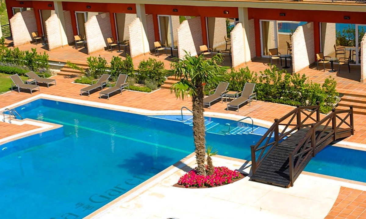 Alcala de Henares Hotel | Hotel Isla de la Garena