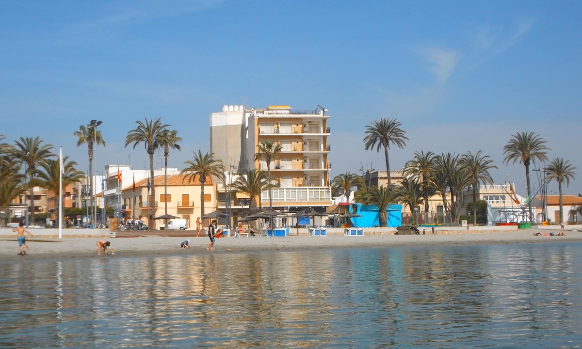 Santiago de la Ribera Hotel | Hotel Lido