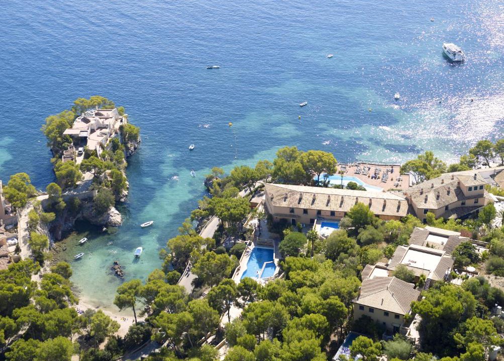 Cala Fornells Hotel | Hotel Petit Cala Fornells