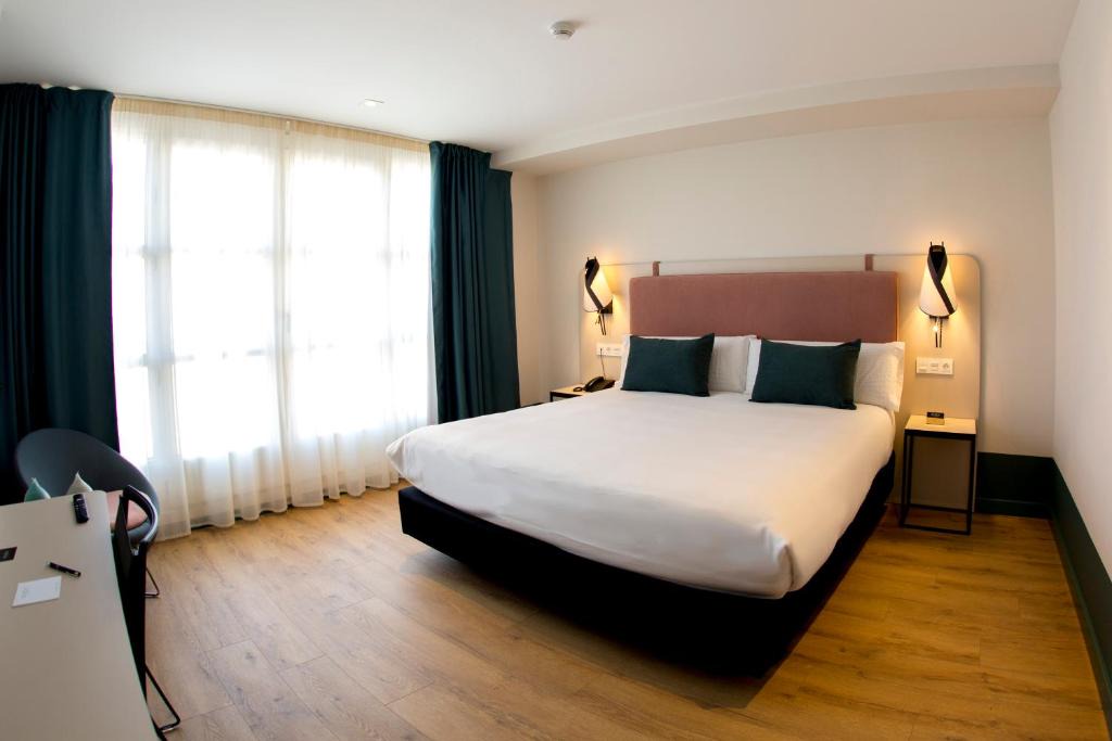 Haro Hotel | Hotel Plaza De La Paz