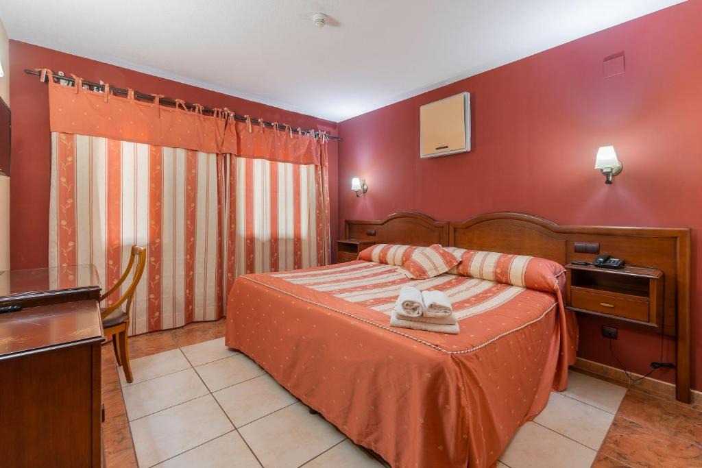 La Puebla de Valverde Hotel | Hotel Puerta de Javalambre