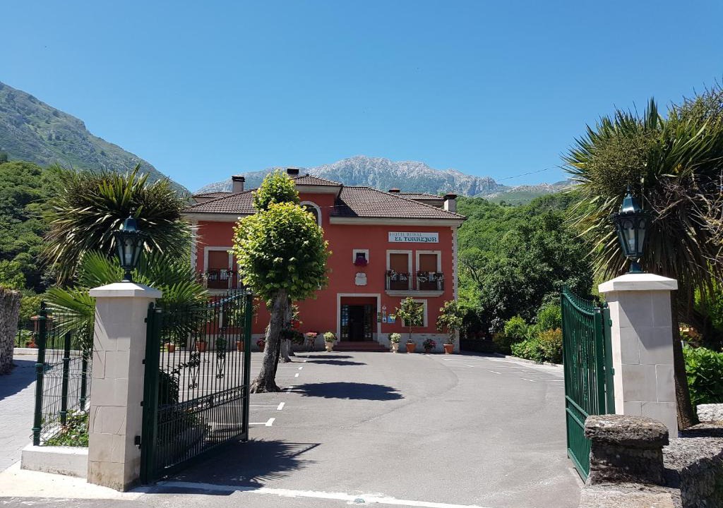 Arenas de Cabrales Hotel | Hotel Rural El Torrejon
