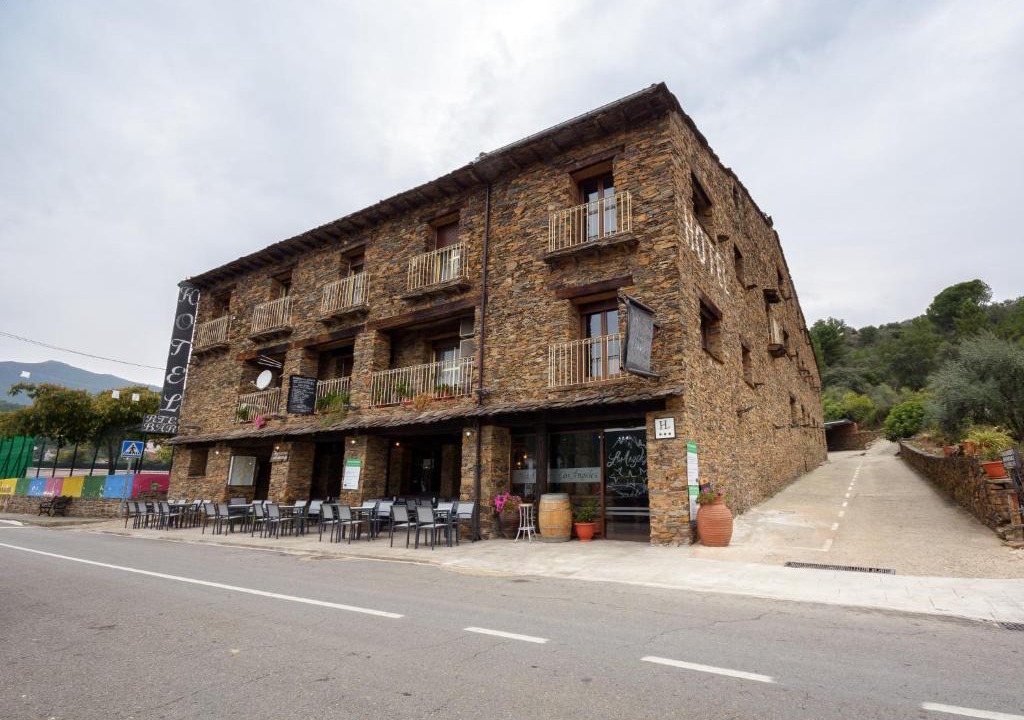 Vegas De Coria Hotel | Hotel Rural Los Angeles en Las Hurdes