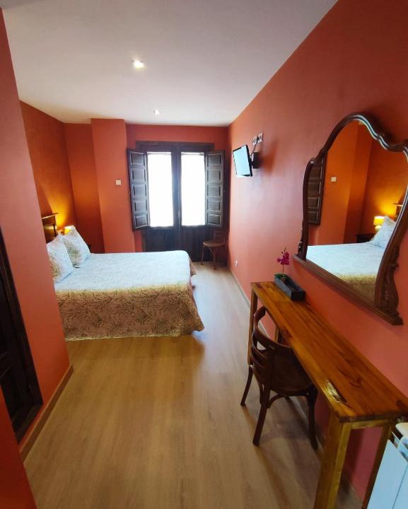 Molinaseca House | Hotel Rural Pajarapinta