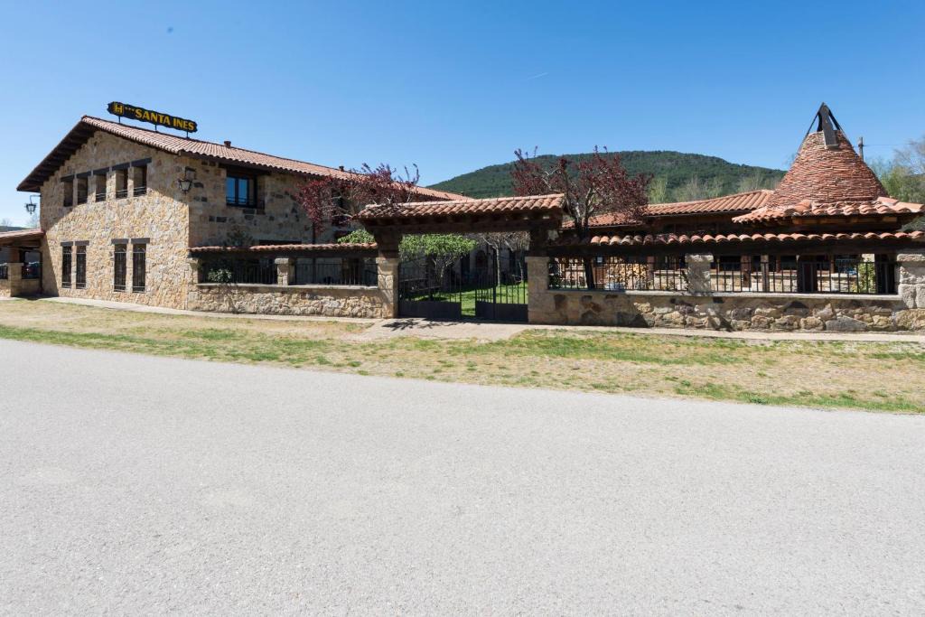 Vinuesa Hotel | Hotel Rural Santa Inés