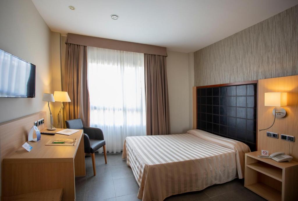 Ejea De Los Caballeros Hotel | Hotel Salvevir