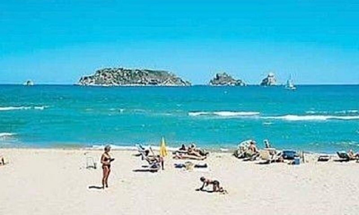 Torroella de Montgri House | HOUSE 378 IN THE ESTARTIT COSTA BRAVA AT 1OO METERS FROM THE BEACH FOR 6 PEOPLE AND A CHILD HUTG -00