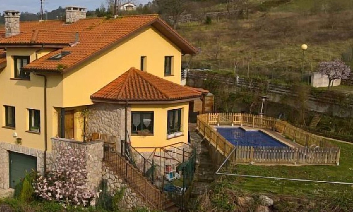 Tornon Cottage | House, SPECIAL MARCH, APRIL AND MAY