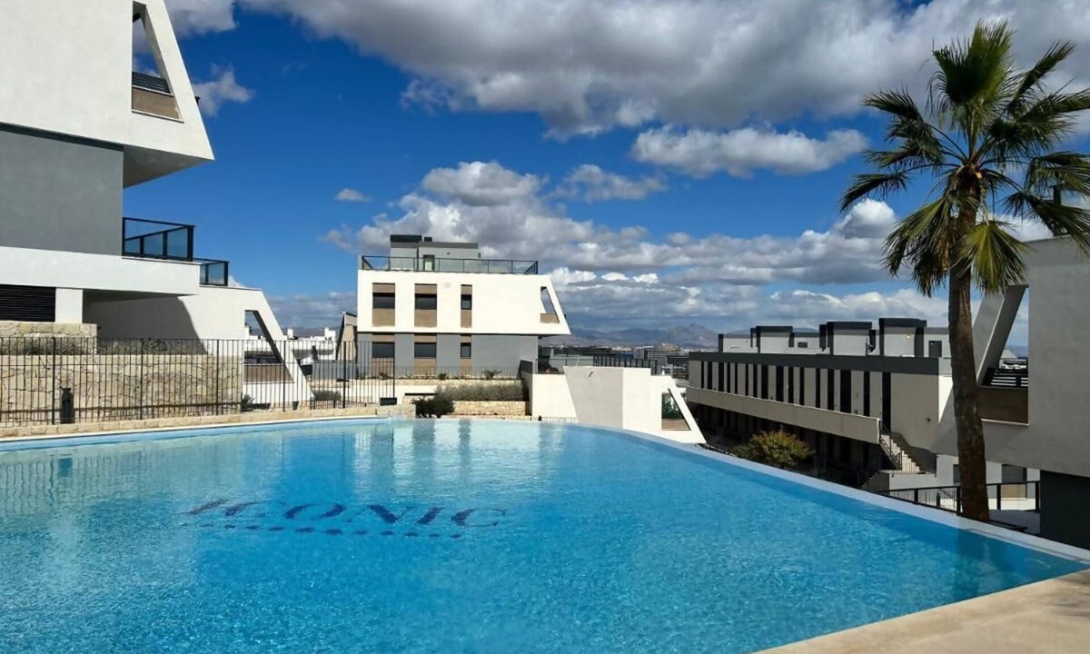 Gran Alacant Apartment | Iconic Alluba Alicante Luxury bay