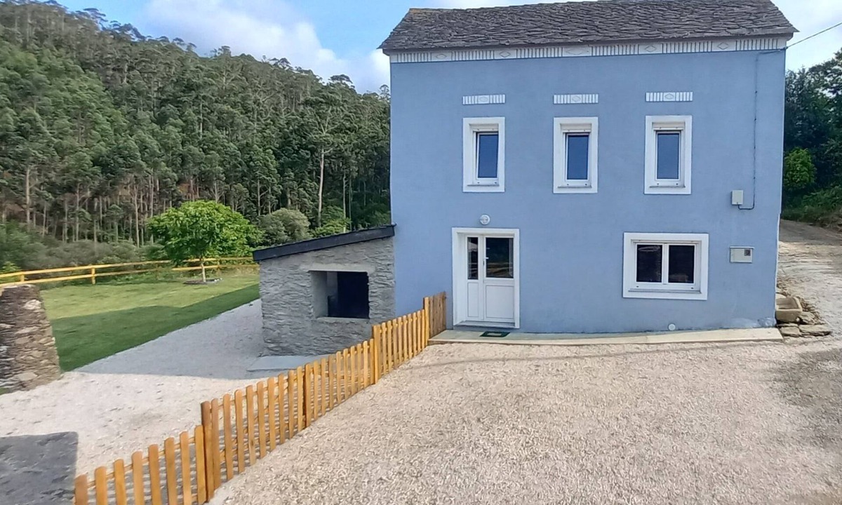 Loiba House | Ideal house for families, quiet area