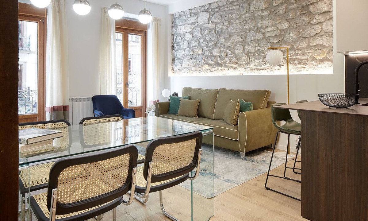 San Sebastian Centro Apartment | Idiakez by FeelFree Rentals
