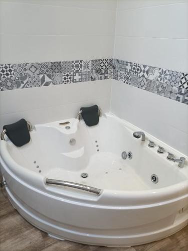 Carcacia House | Jacuzzi Barcala Santamariña