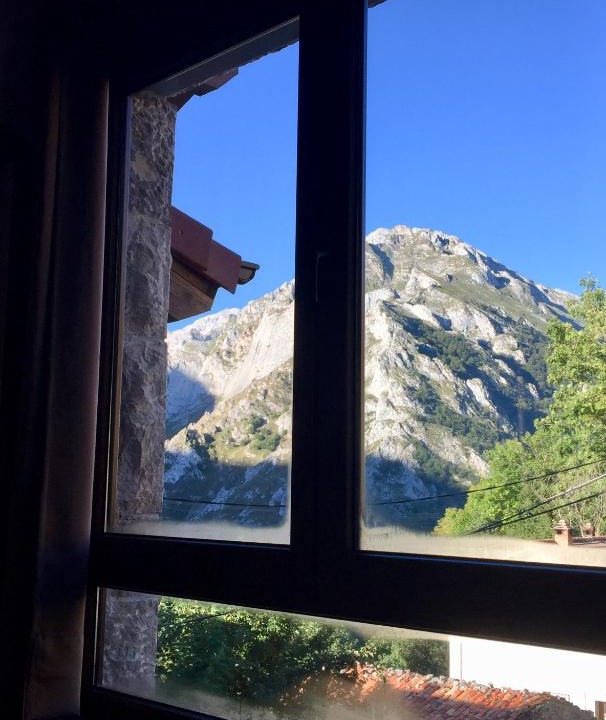 Sotres Ski Chalet | La Cabaña de Catalina