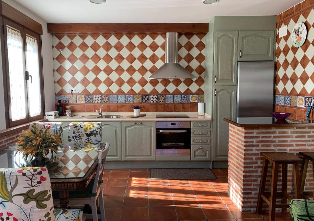 Ortigosa del Monte House | La Casa De La Abuela