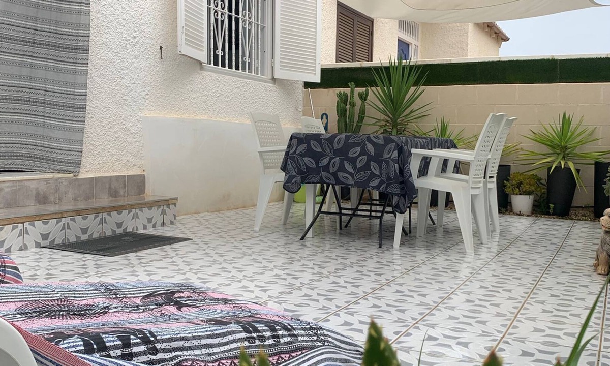 Torrevieja Ski Chalet | La Casa de la Playa