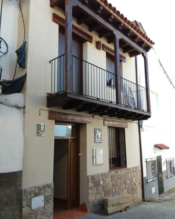 Aldeanueva del Camino Hostel | La Casa de Mi Abuela