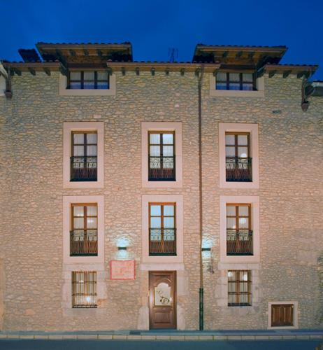 Bustio House | La Fonda de Bustio