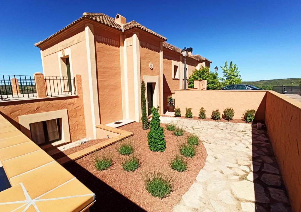 Siguenza Ski Chalet | La Granaína