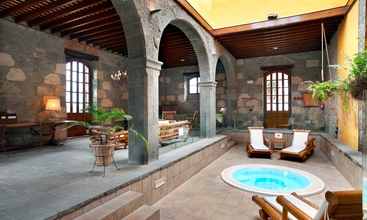 Arucas Hotel | La Hacienda Del Buen Suceso